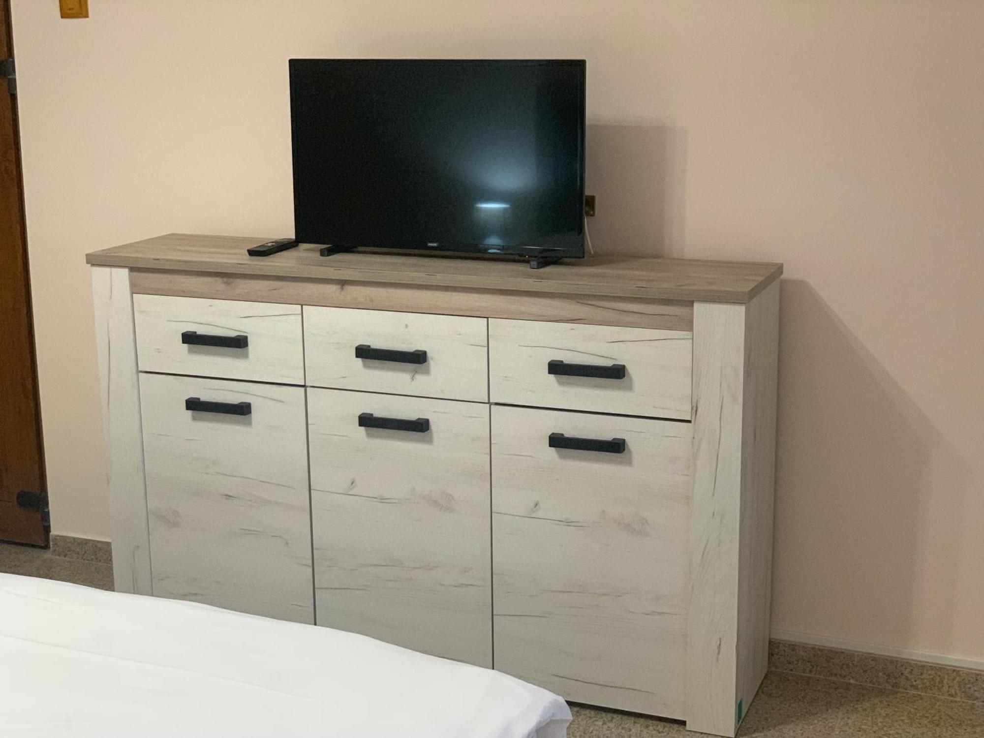 Minerva Ultracentral Appartement Craiova Buitenkant foto
