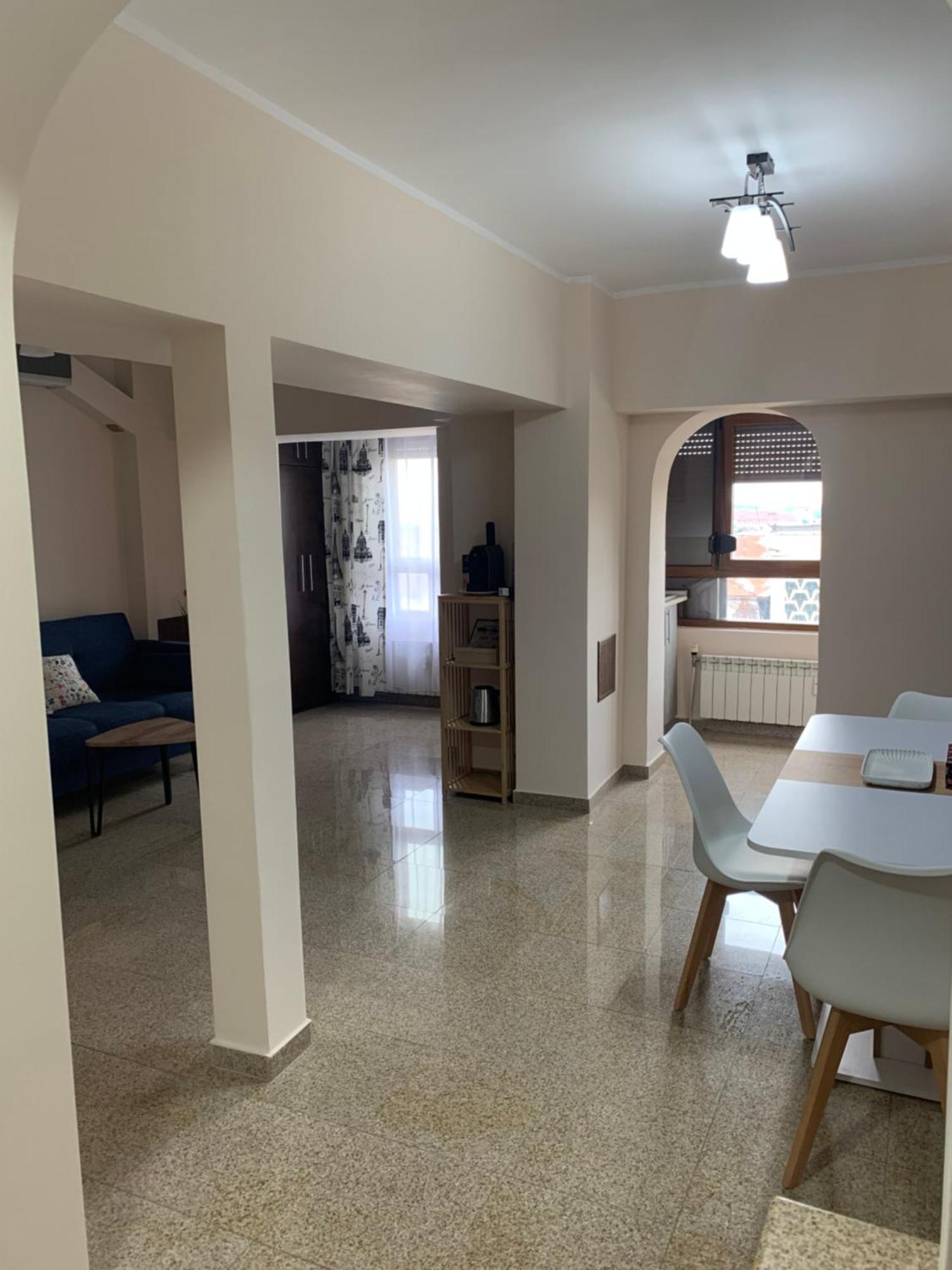 Minerva Ultracentral Appartement Craiova Buitenkant foto