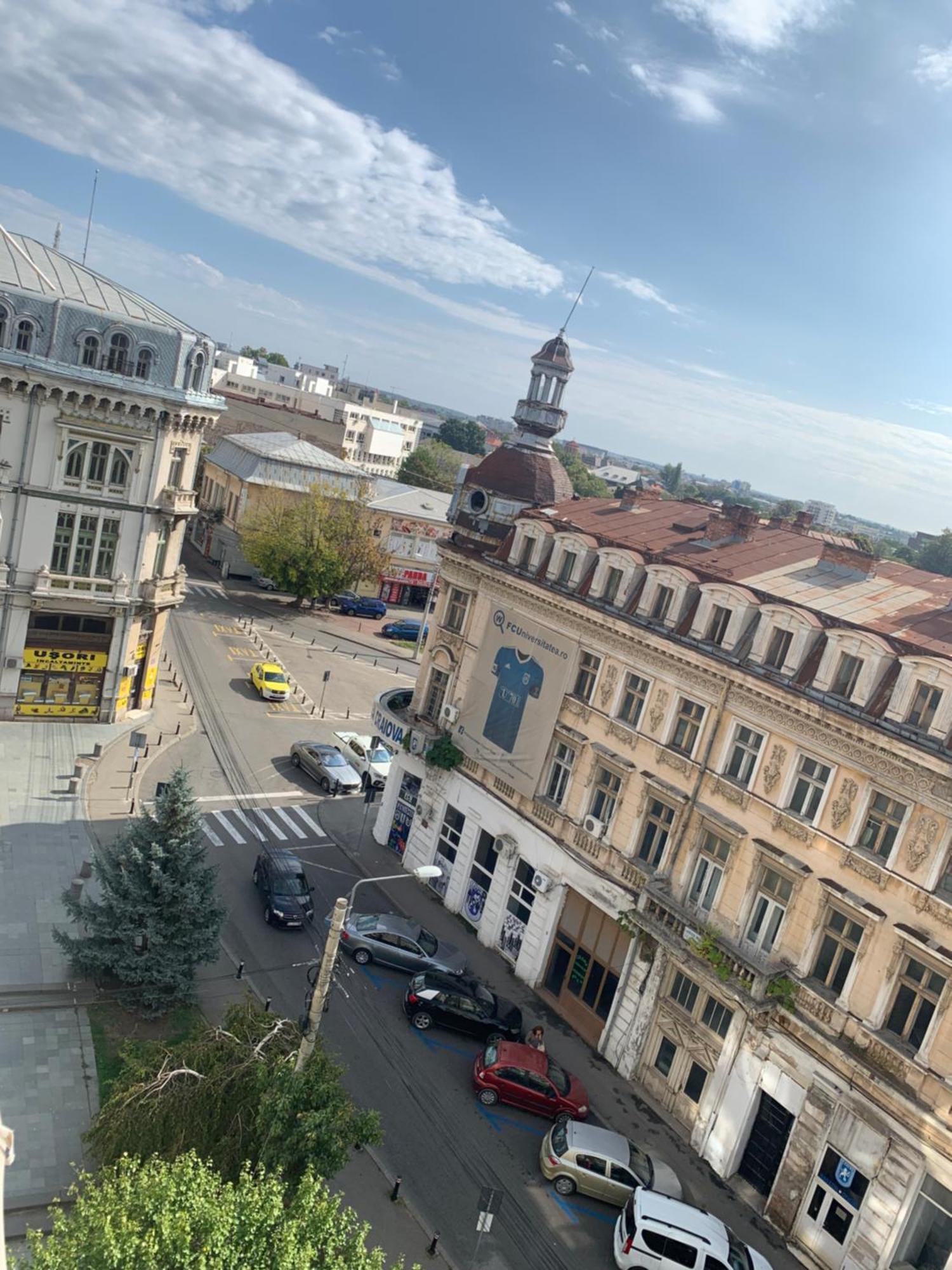 Minerva Ultracentral Appartement Craiova Buitenkant foto